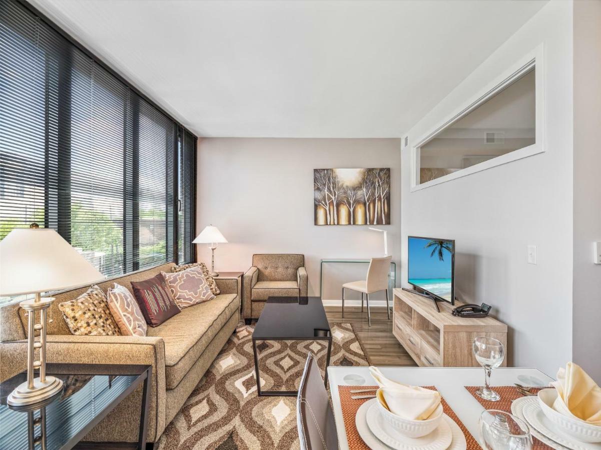 Global Luxury Suites In Downtown Бетесда Номер фото